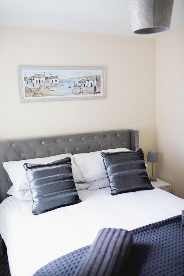 Vanity Ballycastle Diamond 2 Bedroom Apartment Екстериор снимка